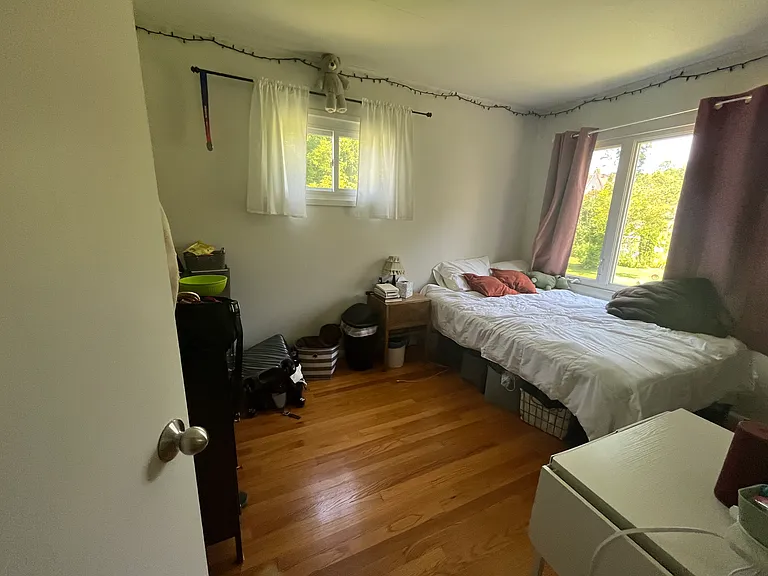 55 S Park Ter — Photo 13