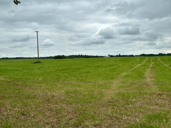 19800 N Sharon Valley Rd, Manchester, MI 48158