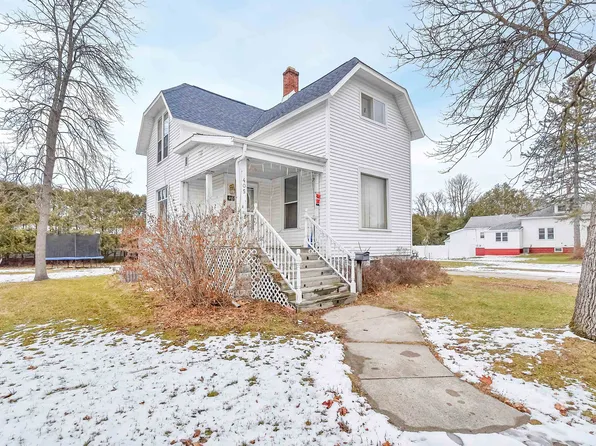 405 Jefferson St, Oconto, WI 54153