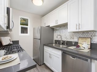 Palms Patio Apartment Homes, San Diego, CA 92115