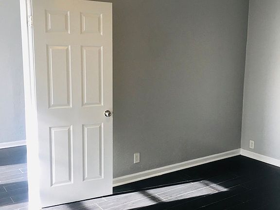 3rd image of 415 Union Dr APT 104