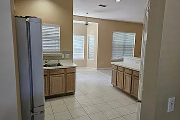 1262 Palm Bluff Dr — Photo 10