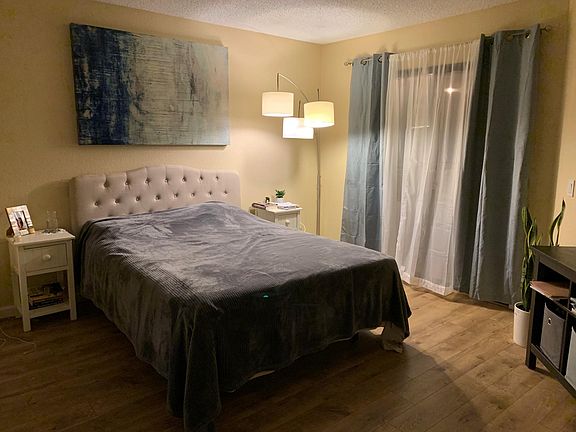 4th image of 9715 Mesa Springs Way Unit 200