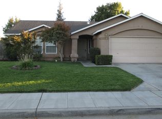 3040 Winter Way, Madera, CA 93637