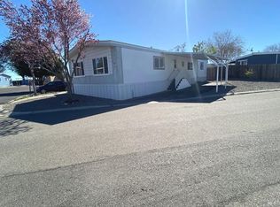 9 Del Loma Ct, Vacaville, CA 95687