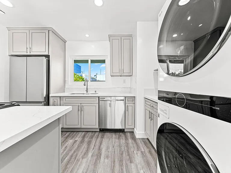 1907 Corinth Ave #2 — Photo 18