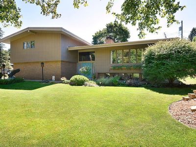 627 4th St SW, Faribault, MN, 55021