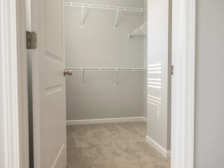 5740 Cloverwood Dr — Photo 22