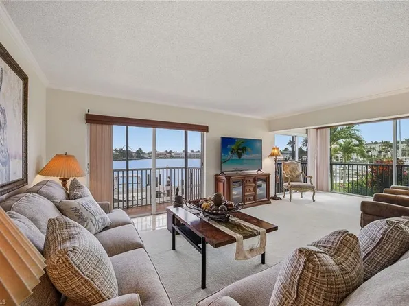 3000 Gulf Shore BLVD N #101, NAPLES, FL 34103