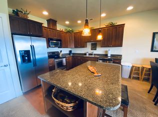 23236 Sunserra Loop NW #B07, Quincy, WA 98848