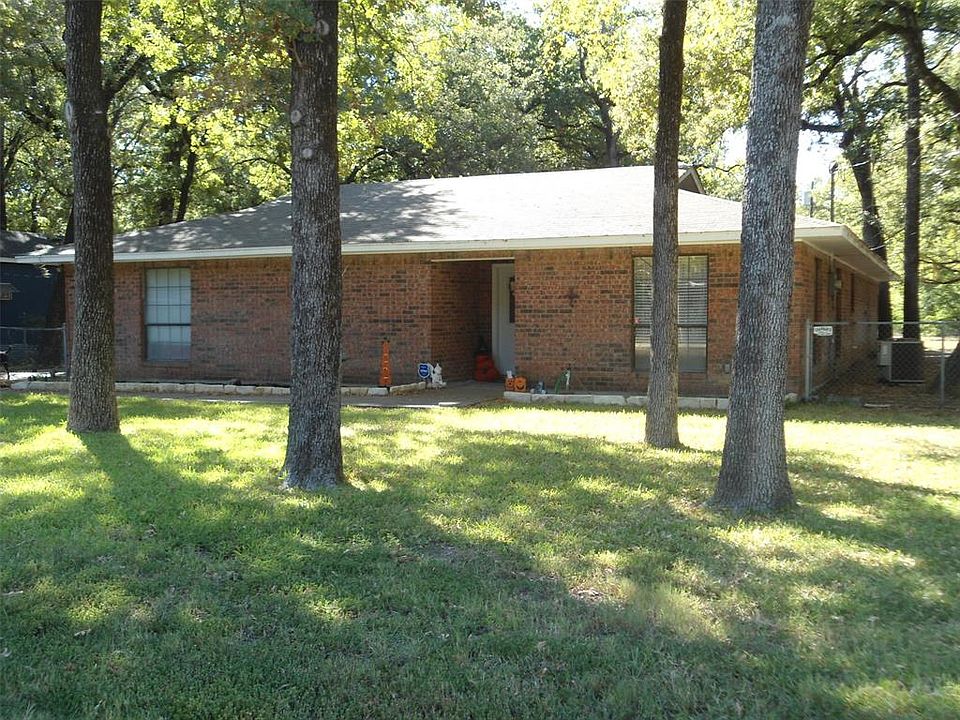 1st image of 185 Wedgewood Dr