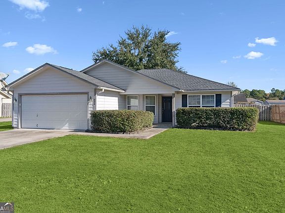 2nd image of 606 Victorias Cir
