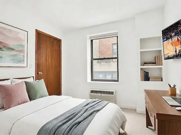 1425 York Ave #5B — Photo 4