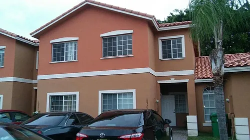 10937 SW 181st Ter Photo 1