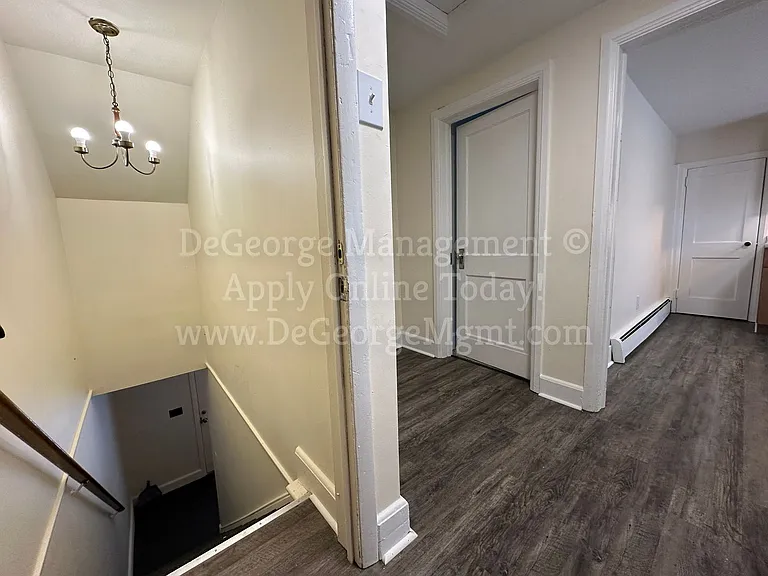 1161 E Union St — Photo 5