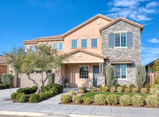 3925 Ramona Ave, Clovis, CA 93619