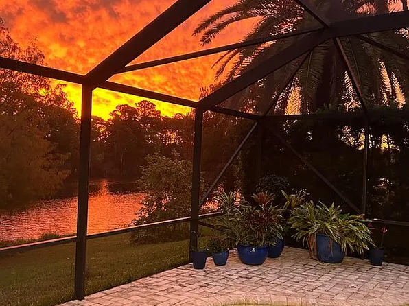 284 SW Peak Ct, Port Saint Lucie, FL 34953