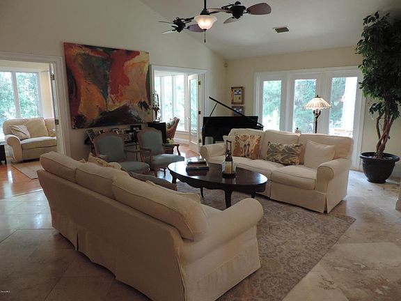 4th image of 4791 Longbow Dr