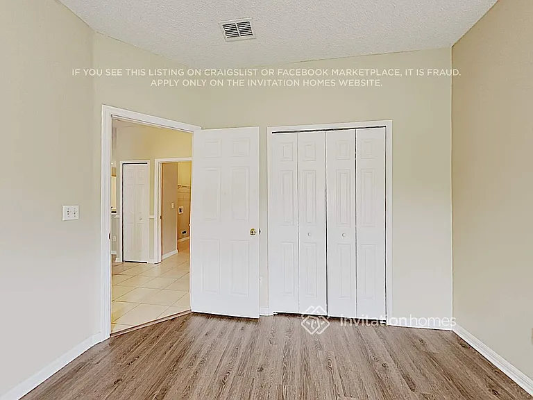 208 Farrington Ln — Photo 8