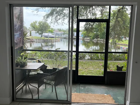 9217 Tudor Dr #A, Tampa, FL 33615