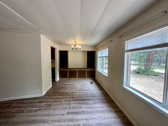 4th image of 11405 Hamaker Mountain Rd