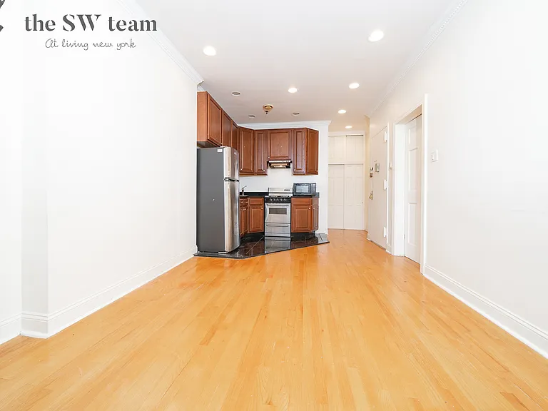 167 W 83rd St #2C — Photo 2