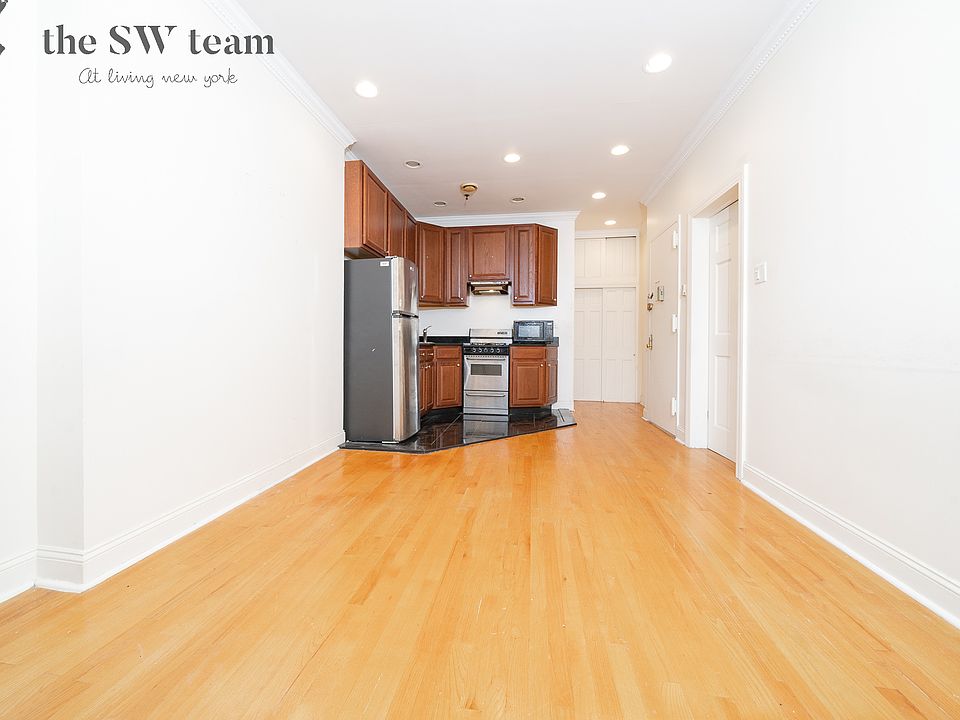2nd image of 167 W 83rd St #2C