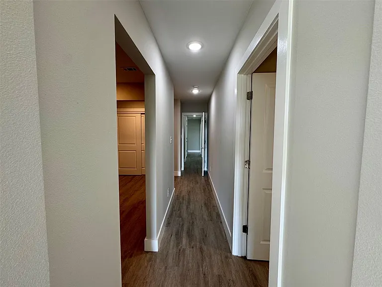 813 Central Ave — Photo 17