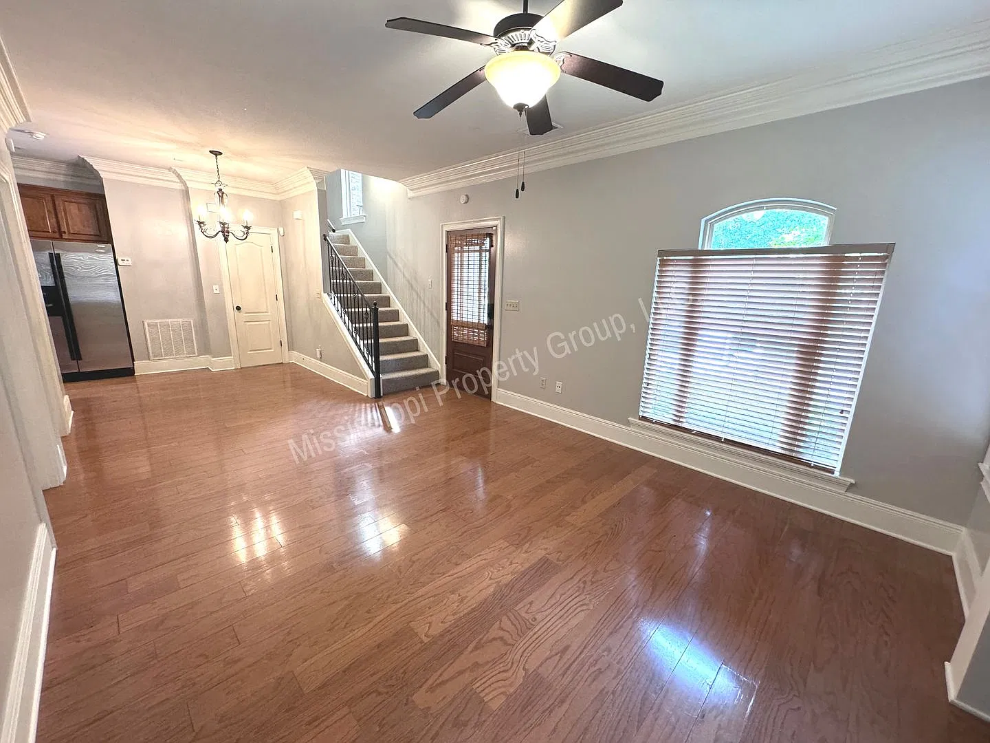 3BR/3BA For Rent — Photo 2