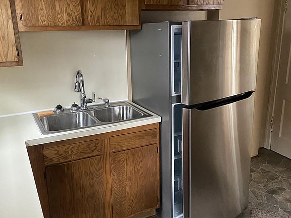 2nd image of 108 Adams Ave