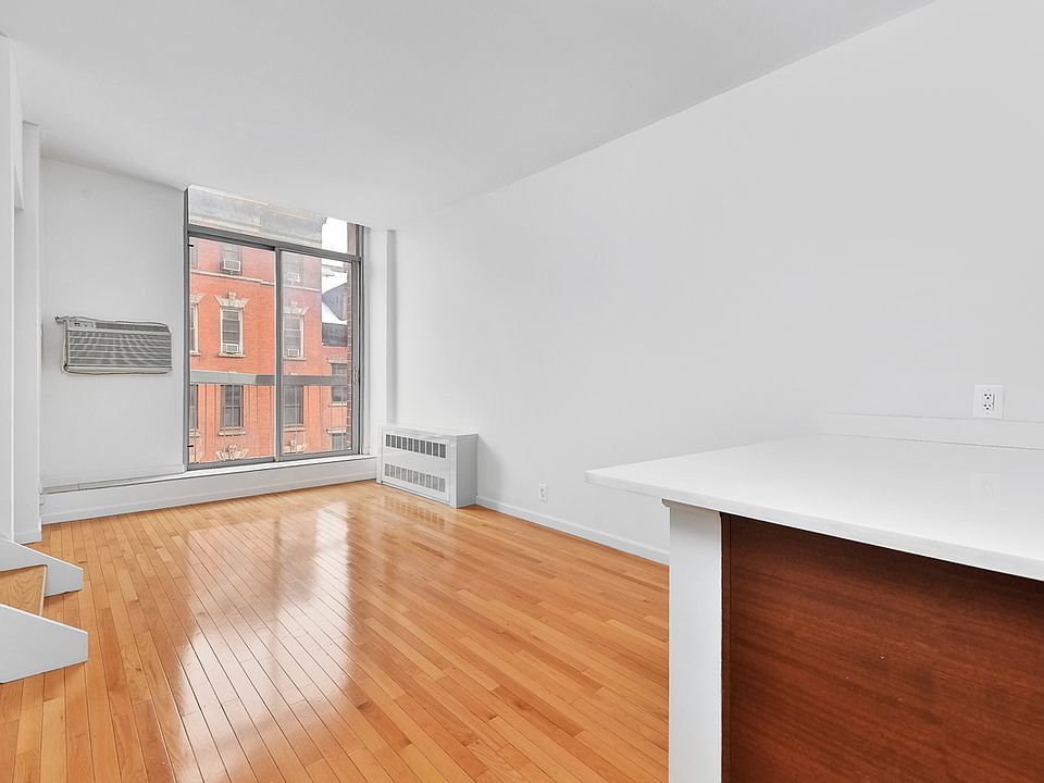1st image of 184 Thompson St APT 3N