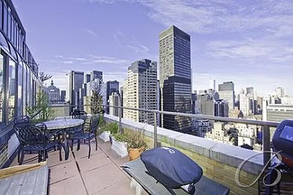 Rented by Bellmarc Realty | media 40