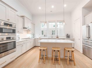 2730 Dolce Oaks Dr, Houston, TX 77007