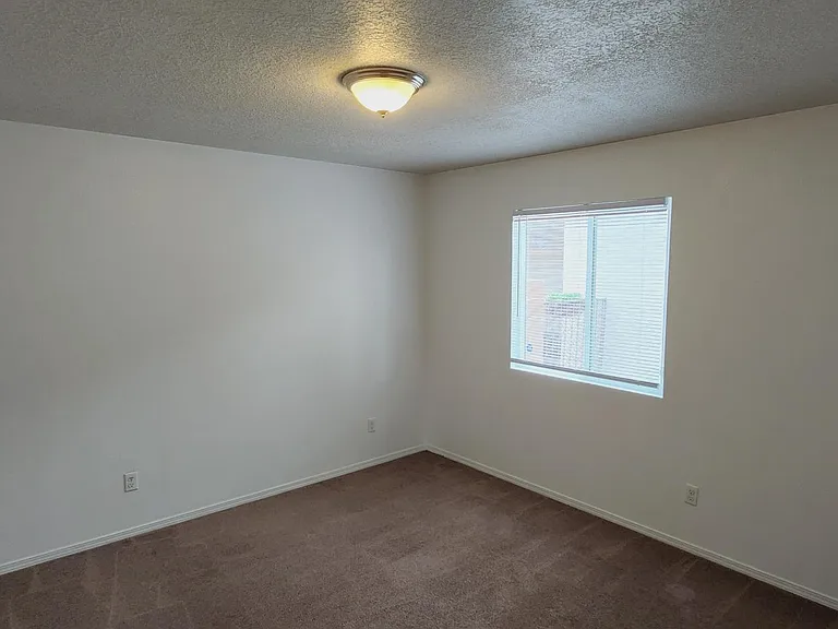1008 Saw Mill Rd NE — Photo 13