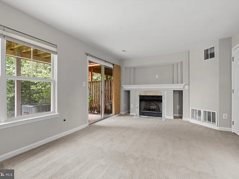 13412 Burrough Farm Dr — Photo 9