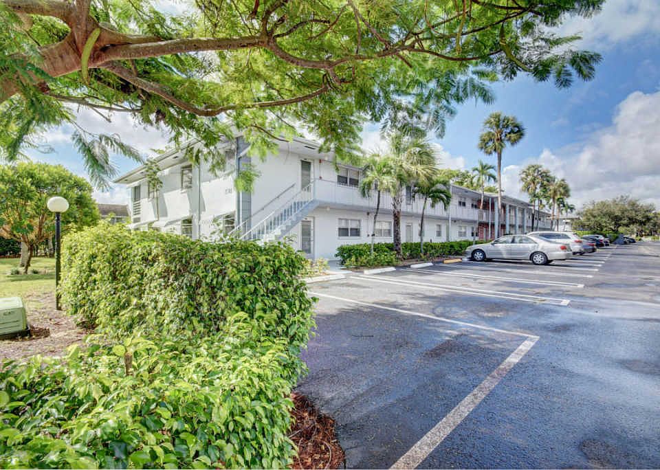 1st image of 2740 SW 22nd Ave APT 1606