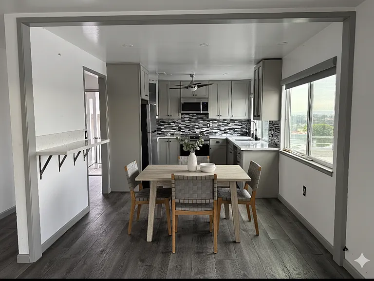 3081 Birmingham Dr — Photo 2