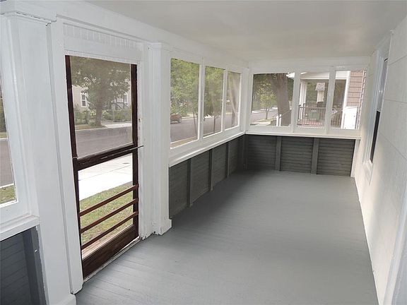 3rd image of 37 Brook Ave