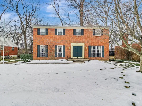 1936 Gainsborough Ln, Cincinnati, OH 45230