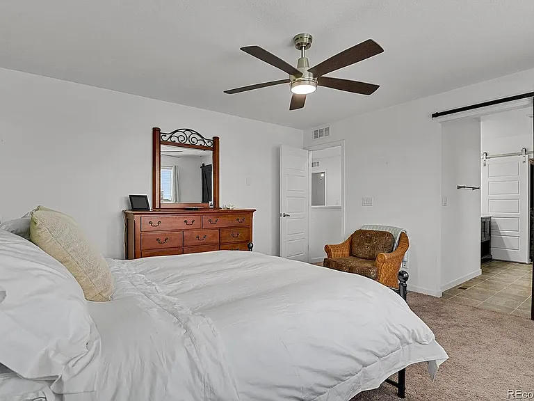 11081 Richfield Cir — Photo 10