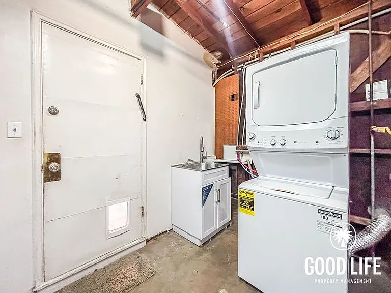 6074 Rock St — Photo 24