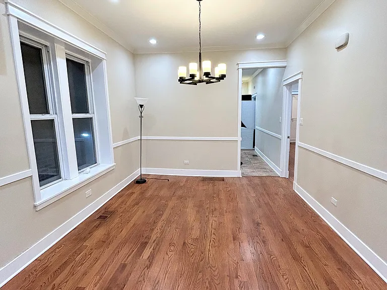 2726 N Richmond St #1 — Photo 2