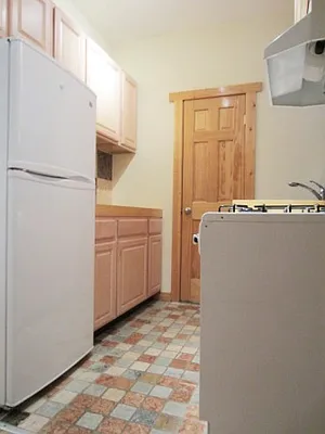 Rented by City Connections Realty | media 10