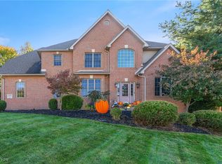 2284 Keystone Trl, Cortland, OH