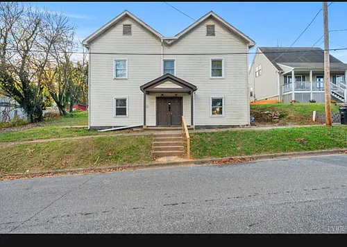 613 Monroe St #B Photo 1 613 Monroe St #B Photo 1