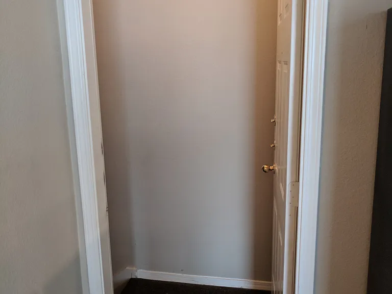 16585 Enclave Village Dr #9-16585-302 — Photo 8