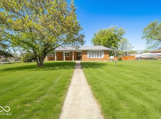 1016 Brunswick Way, Anderson, IN 46012