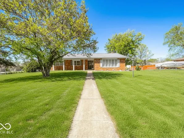 1016 Brunswick Way, Anderson, IN 46012