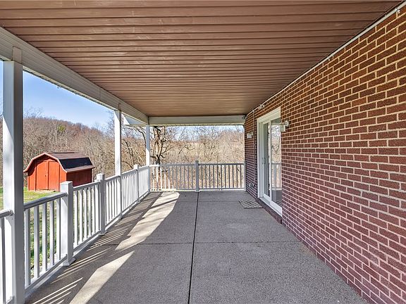5th image of 1060 Pittsburgh Rd