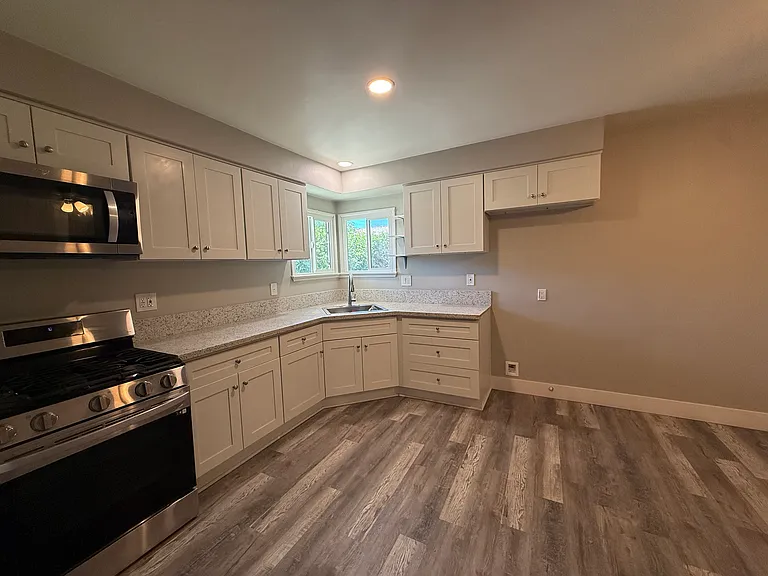 4165 N 3rd Ave #1 — Photo 3